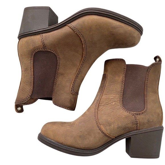 Kodiak Canada’s Waterproof Heeled Chelsea Boot Size 9 Brown Leather Pull On - Picture 2 of 11